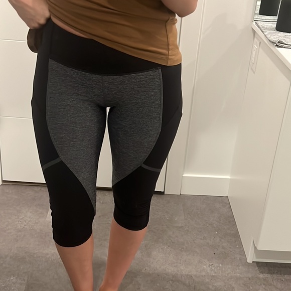 Lululemon cropped leggings - Picture 7 of 7
